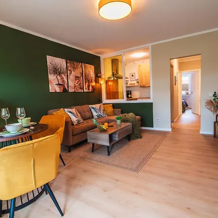 Lägenhet Design Mit Balkon - Naehe Schloss Rheydt