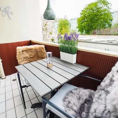 Design Mit Balkon - Naehe Schloss Rheydt Διαμέρισμα